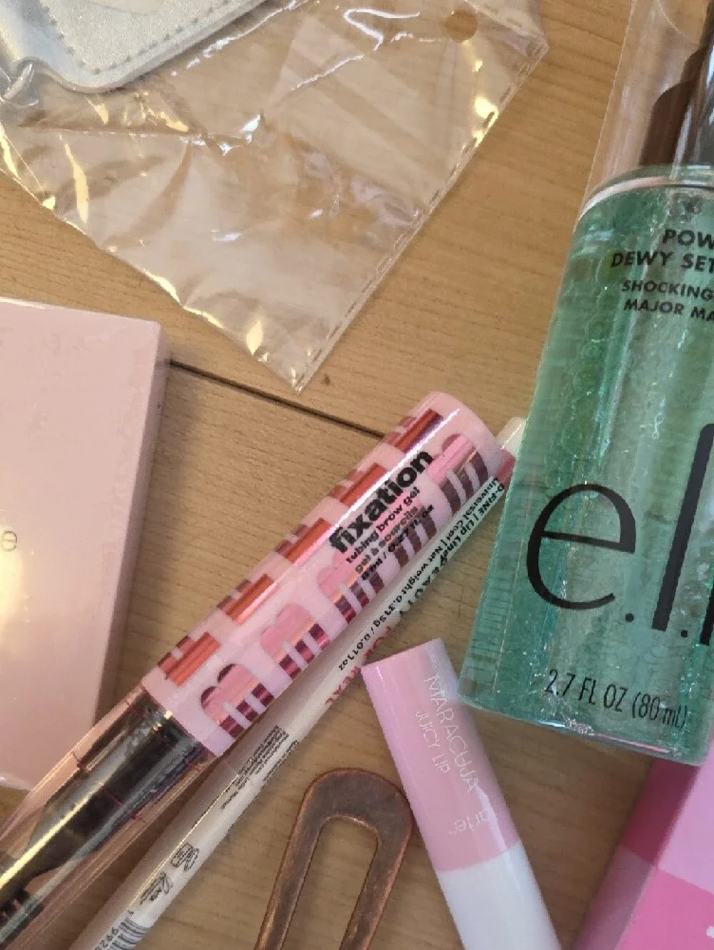 Power Grip Setting Spray — Green Hydrating Makeup Primer